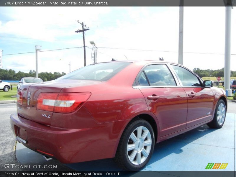 Vivid Red Metallic / Dark Charcoal 2007 Lincoln MKZ Sedan