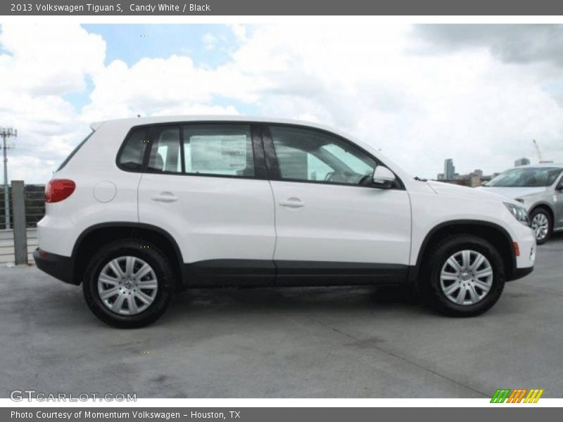 Candy White / Black 2013 Volkswagen Tiguan S