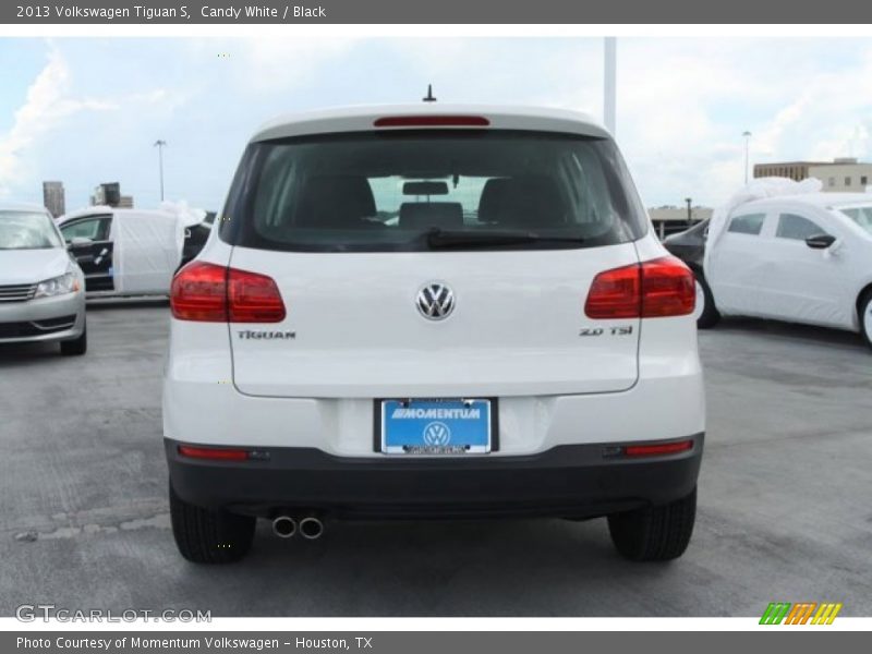 Candy White / Black 2013 Volkswagen Tiguan S