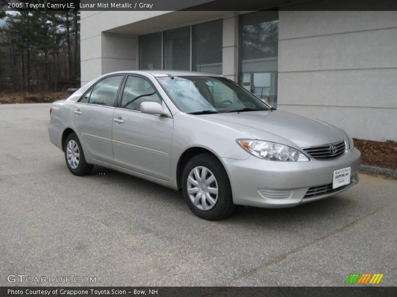 Lunar Mist Metallic / Gray 2005 Toyota Camry LE