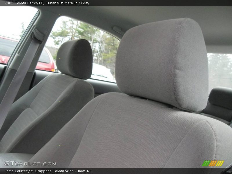 Lunar Mist Metallic / Gray 2005 Toyota Camry LE