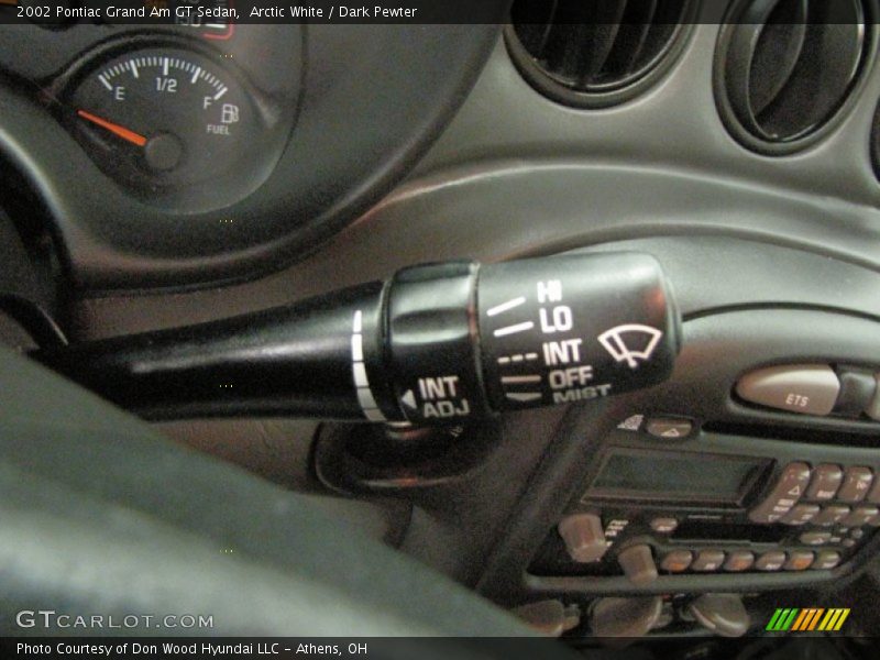 Arctic White / Dark Pewter 2002 Pontiac Grand Am GT Sedan