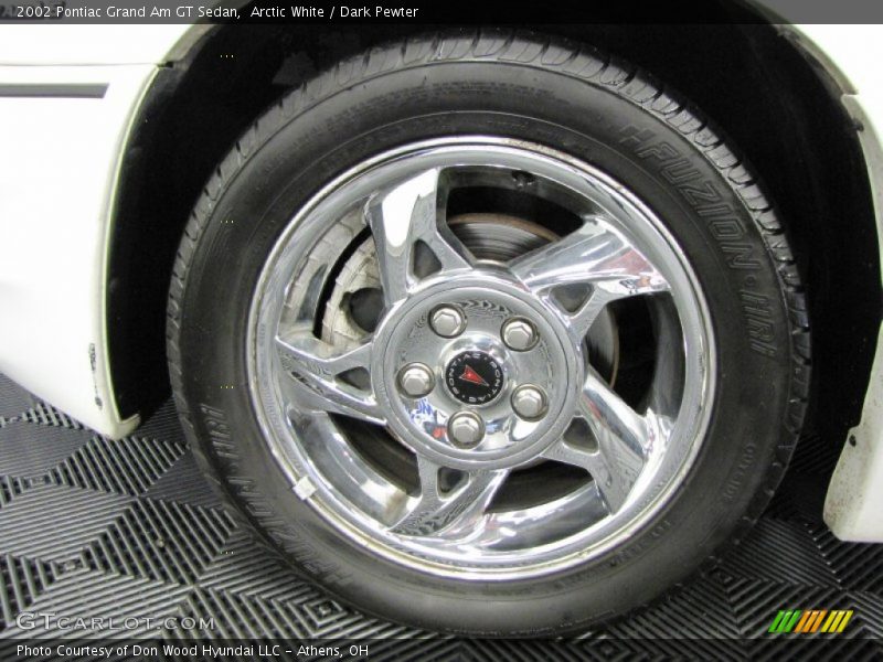 Arctic White / Dark Pewter 2002 Pontiac Grand Am GT Sedan