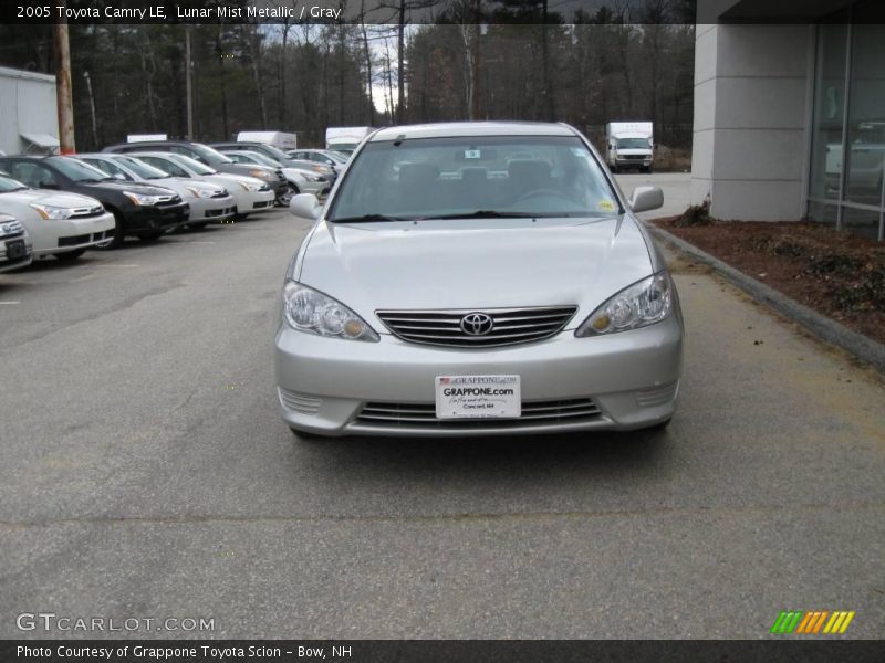 Lunar Mist Metallic / Gray 2005 Toyota Camry LE