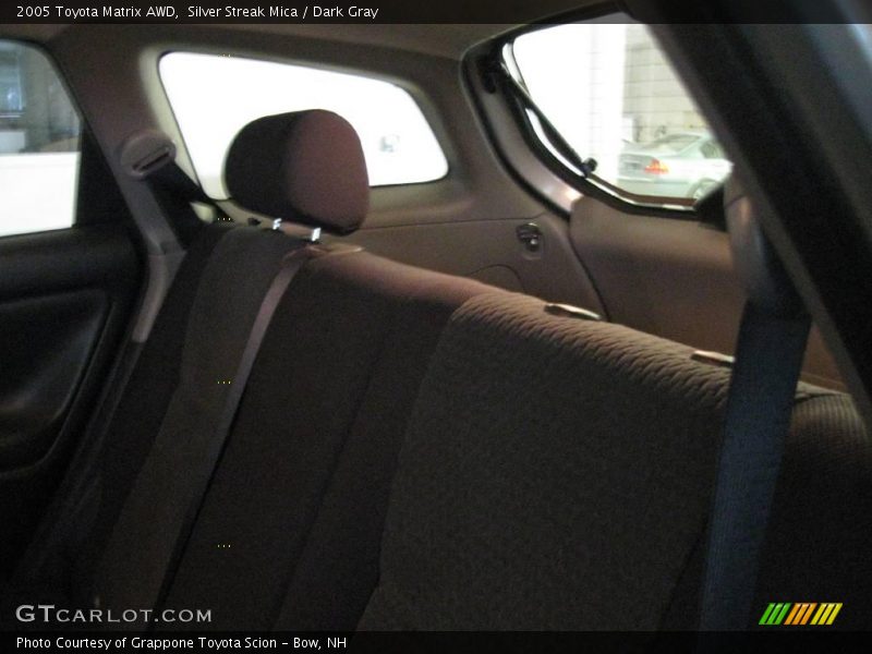 Silver Streak Mica / Dark Gray 2005 Toyota Matrix AWD