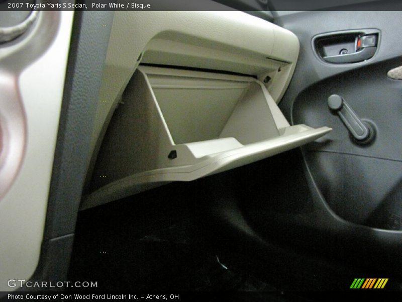 Polar White / Bisque 2007 Toyota Yaris S Sedan