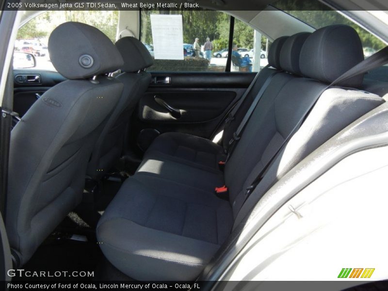 Wheat Beige Metallic / Black 2005 Volkswagen Jetta GLS TDI Sedan