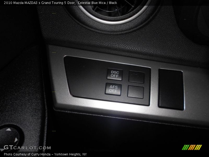 Controls of 2010 MAZDA3 s Grand Touring 5 Door