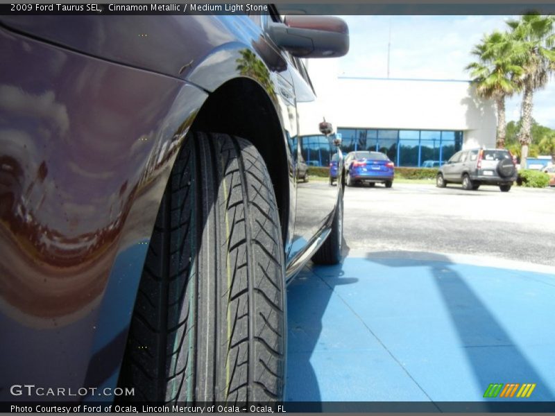 Cinnamon Metallic / Medium Light Stone 2009 Ford Taurus SEL