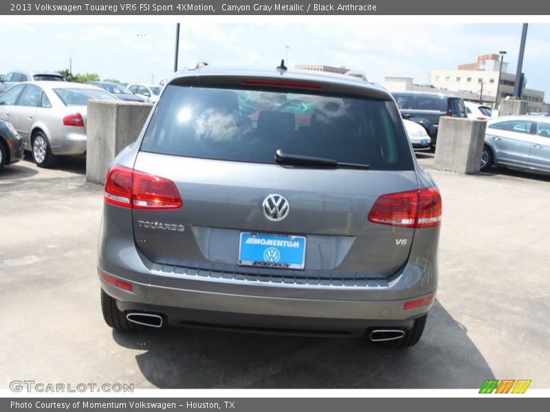 Canyon Gray Metallic / Black Anthracite 2013 Volkswagen Touareg VR6 FSI Sport 4XMotion