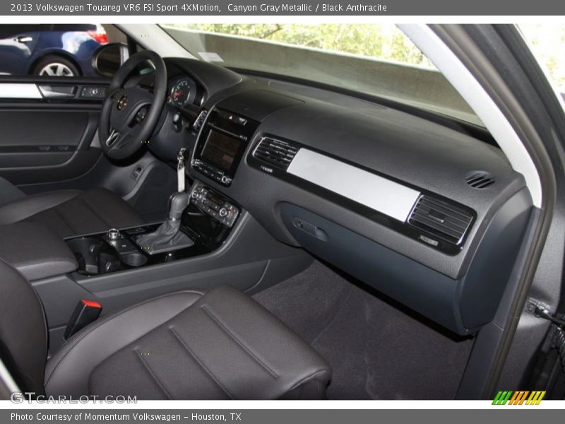 Canyon Gray Metallic / Black Anthracite 2013 Volkswagen Touareg VR6 FSI Sport 4XMotion