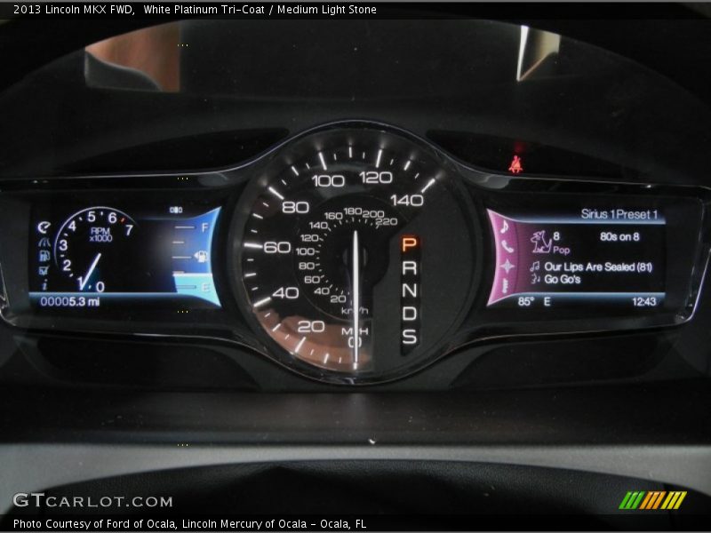 White Platinum Tri-Coat / Medium Light Stone 2013 Lincoln MKX FWD