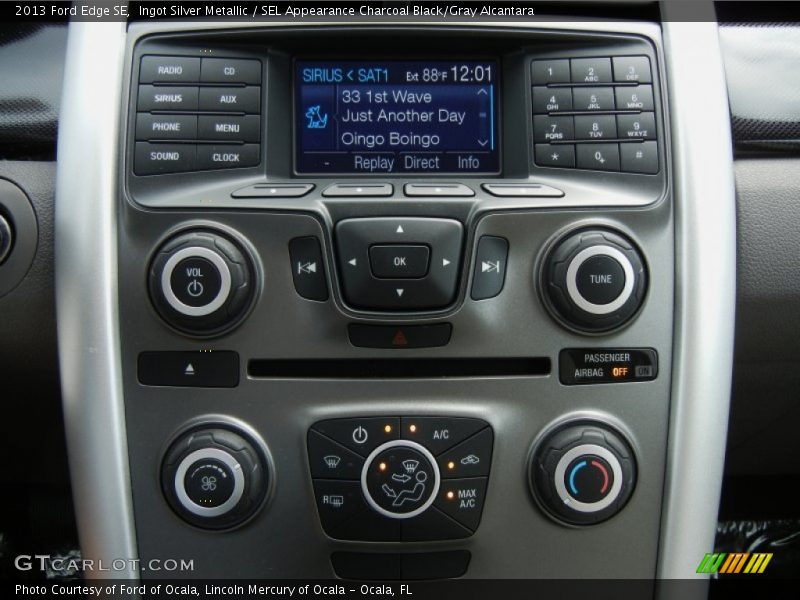 Ingot Silver Metallic / SEL Appearance Charcoal Black/Gray Alcantara 2013 Ford Edge SE