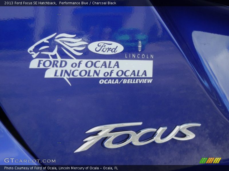 Performance Blue / Charcoal Black 2013 Ford Focus SE Hatchback
