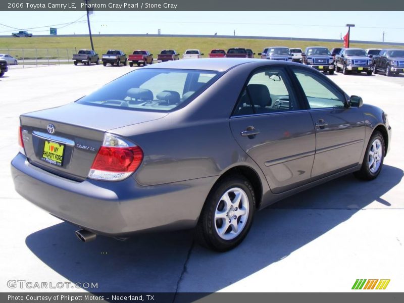 Phantom Gray Pearl / Stone Gray 2006 Toyota Camry LE
