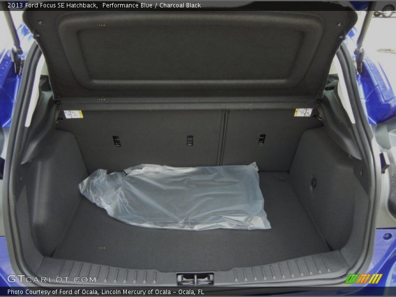  2013 Focus SE Hatchback Trunk
