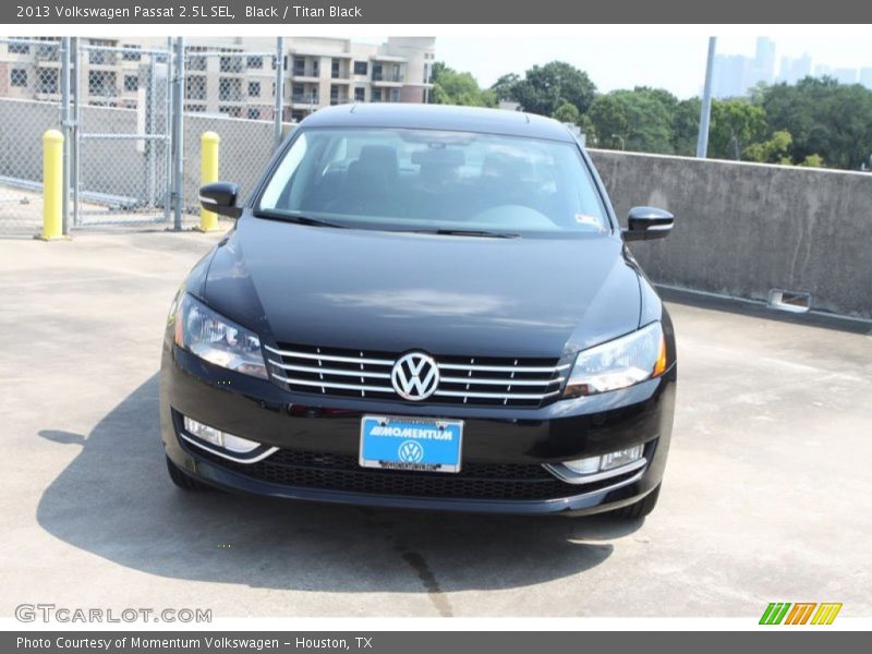 Black / Titan Black 2013 Volkswagen Passat 2.5L SEL