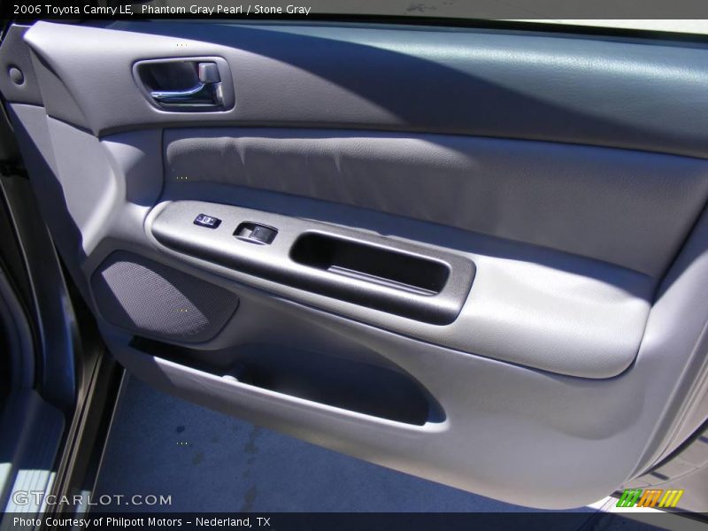 Phantom Gray Pearl / Stone Gray 2006 Toyota Camry LE