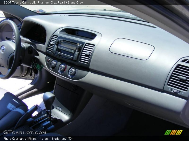 Phantom Gray Pearl / Stone Gray 2006 Toyota Camry LE