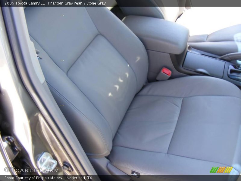 Phantom Gray Pearl / Stone Gray 2006 Toyota Camry LE