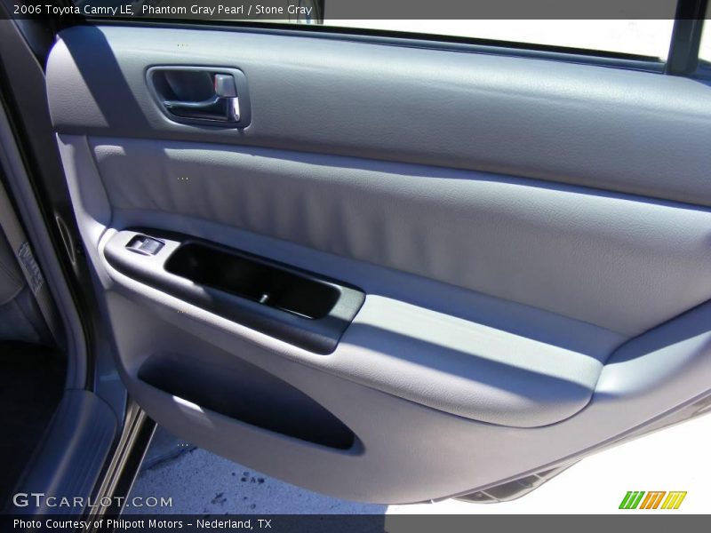 Phantom Gray Pearl / Stone Gray 2006 Toyota Camry LE