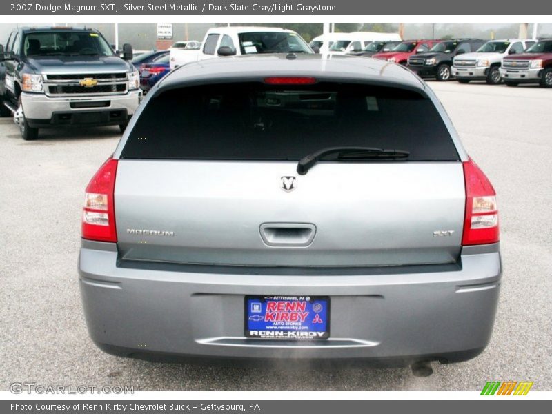 Silver Steel Metallic / Dark Slate Gray/Light Graystone 2007 Dodge Magnum SXT