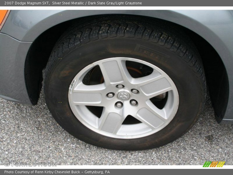  2007 Magnum SXT Wheel