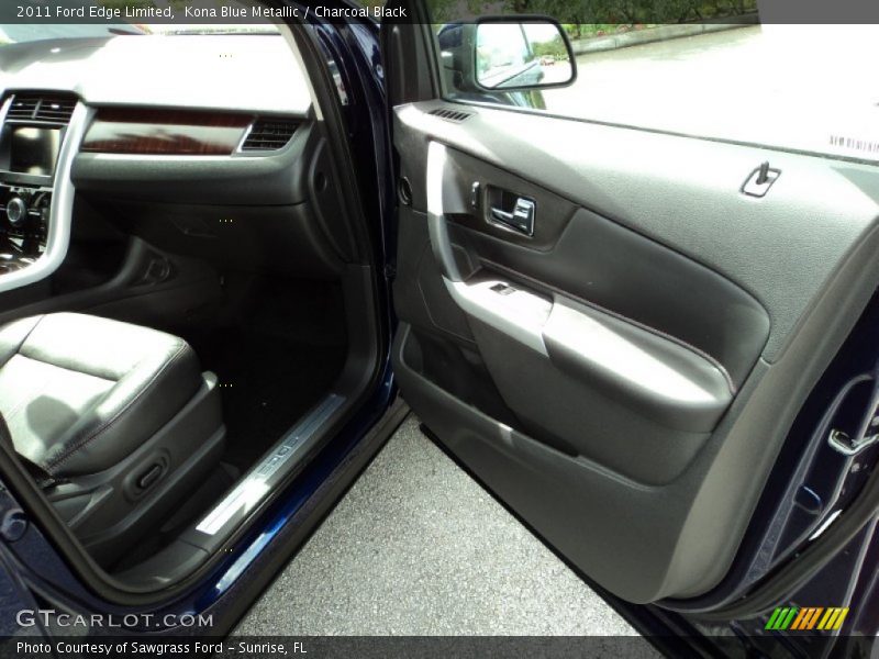 Kona Blue Metallic / Charcoal Black 2011 Ford Edge Limited