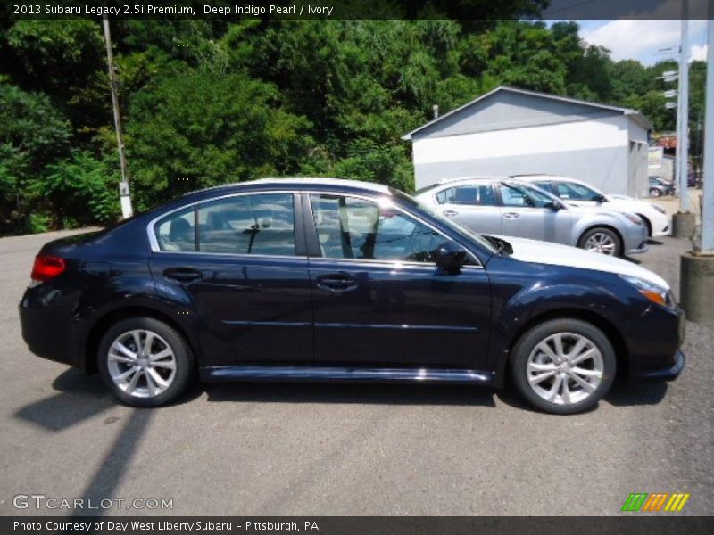 Deep Indigo Pearl / Ivory 2013 Subaru Legacy 2.5i Premium