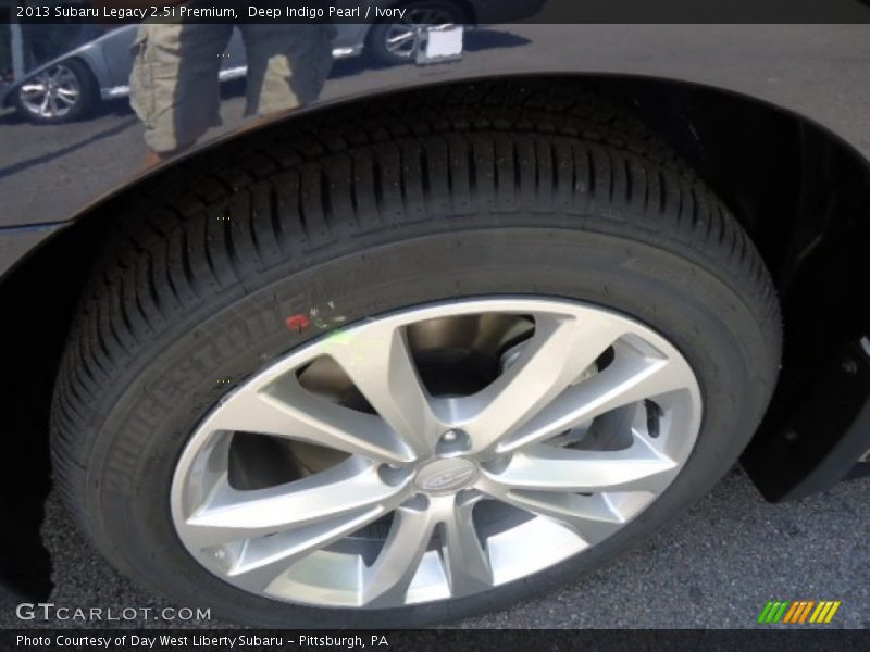 Deep Indigo Pearl / Ivory 2013 Subaru Legacy 2.5i Premium