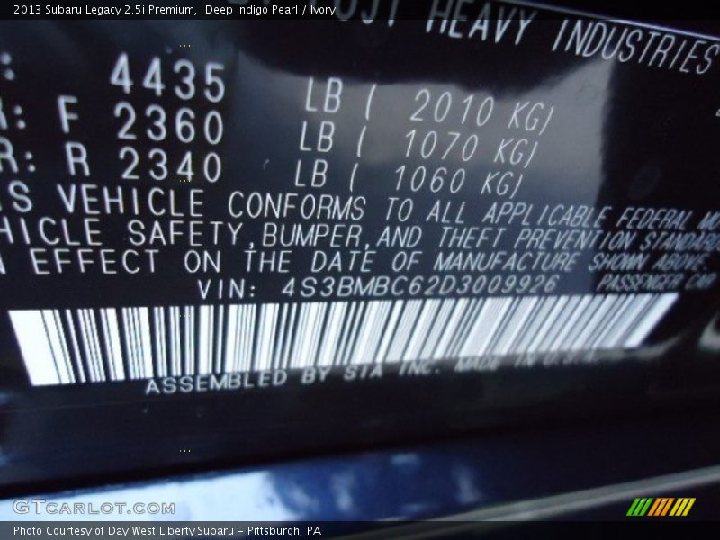 Deep Indigo Pearl / Ivory 2013 Subaru Legacy 2.5i Premium