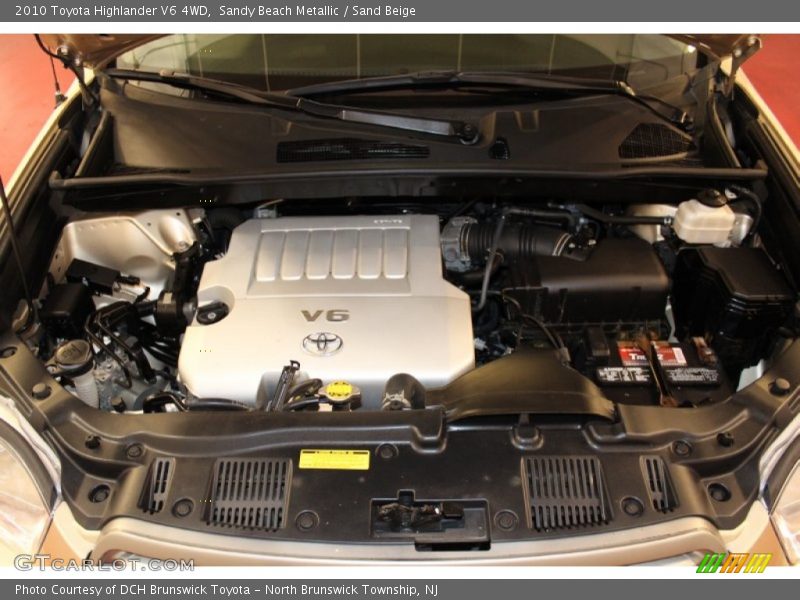 Sandy Beach Metallic / Sand Beige 2010 Toyota Highlander V6 4WD