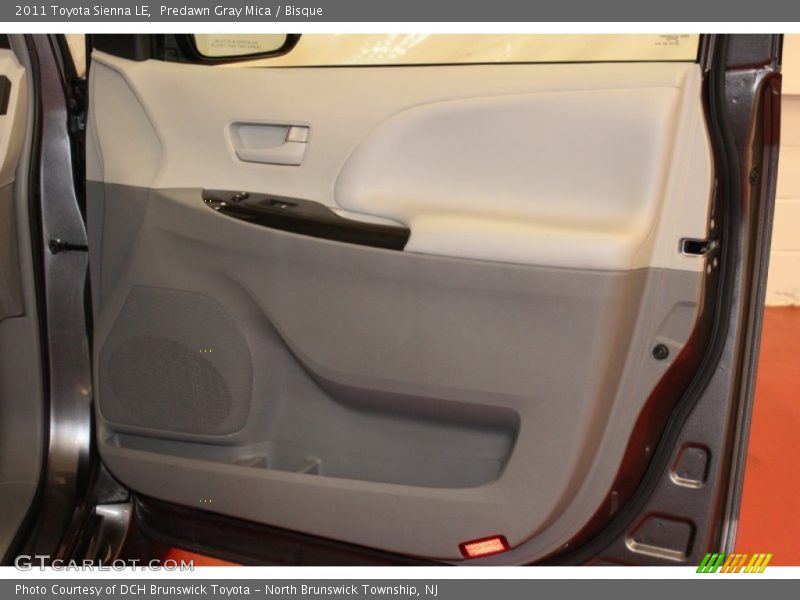 Predawn Gray Mica / Bisque 2011 Toyota Sienna LE