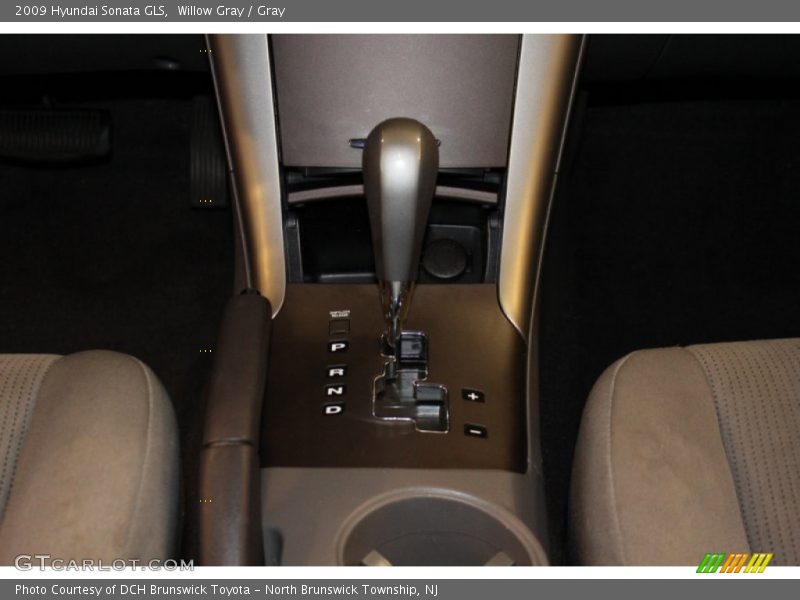 Willow Gray / Gray 2009 Hyundai Sonata GLS