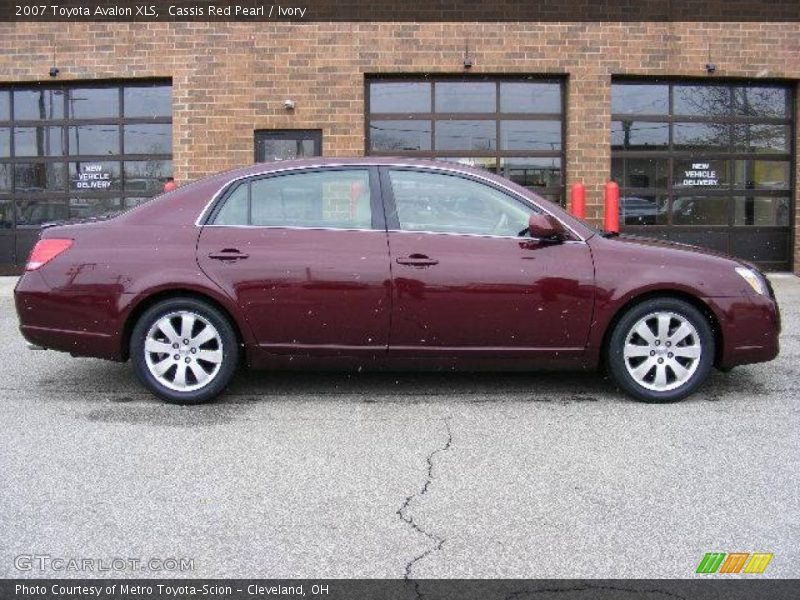 Cassis Red Pearl / Ivory 2007 Toyota Avalon XLS