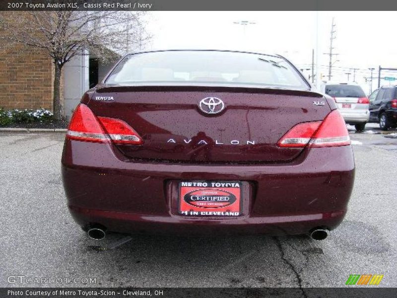 Cassis Red Pearl / Ivory 2007 Toyota Avalon XLS