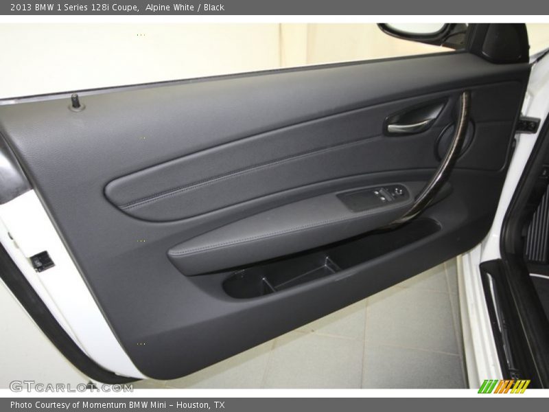 Door Panel of 2013 1 Series 128i Coupe
