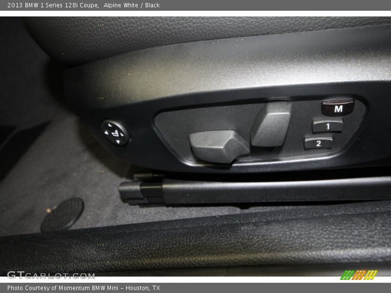 Controls of 2013 1 Series 128i Coupe