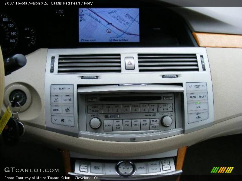 Cassis Red Pearl / Ivory 2007 Toyota Avalon XLS