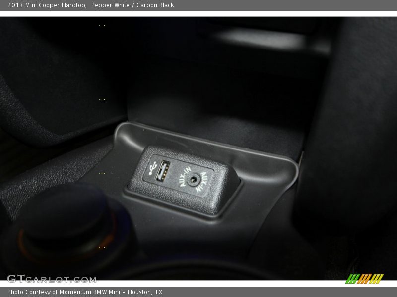 Pepper White / Carbon Black 2013 Mini Cooper Hardtop