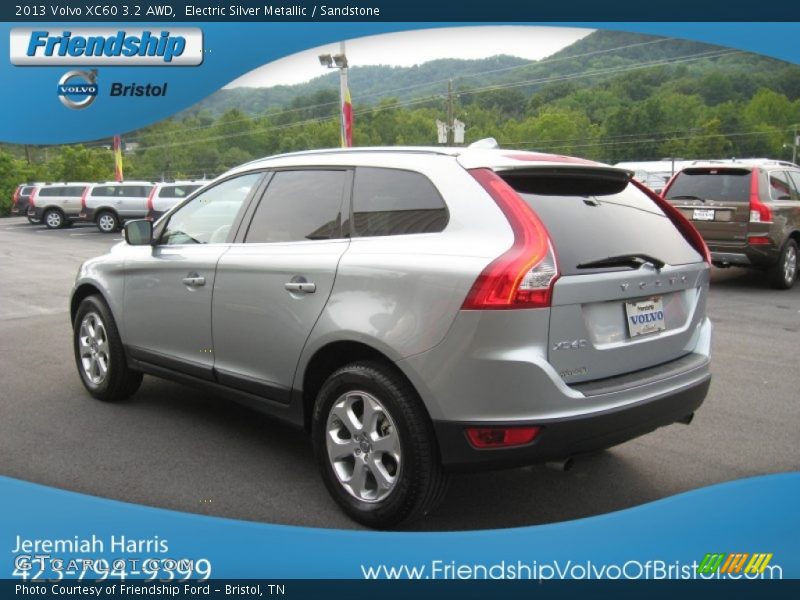 Electric Silver Metallic / Sandstone 2013 Volvo XC60 3.2 AWD