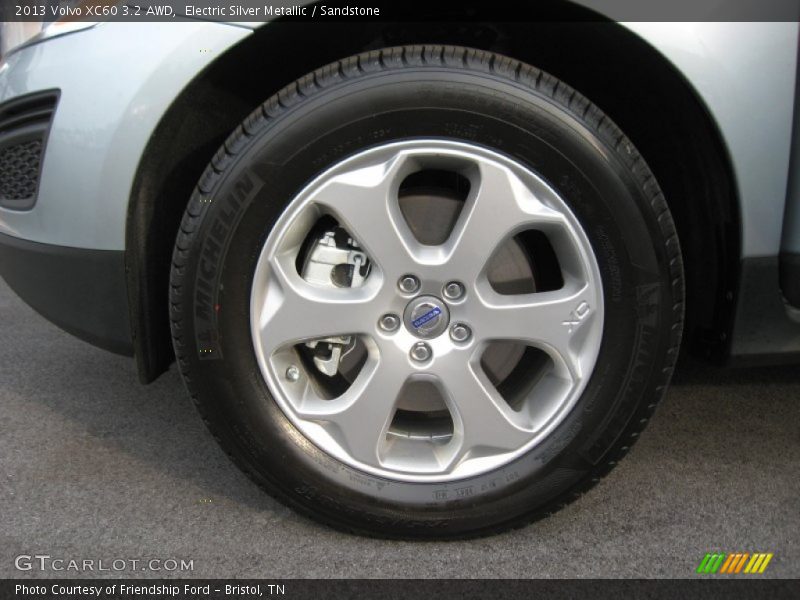  2013 XC60 3.2 AWD Wheel