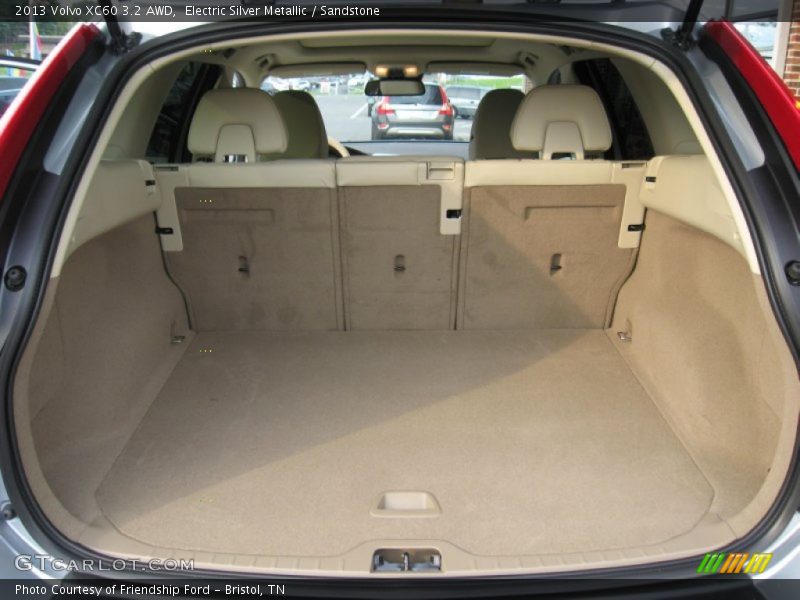  2013 XC60 3.2 AWD Trunk