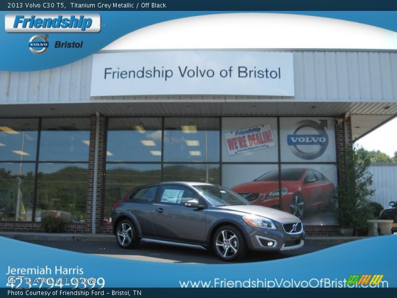 Titanium Grey Metallic / Off Black 2013 Volvo C30 T5