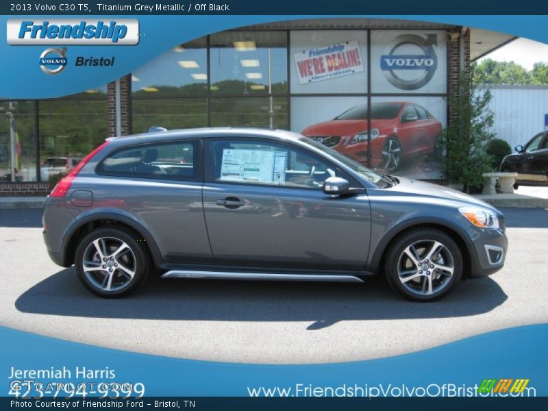 Titanium Grey Metallic / Off Black 2013 Volvo C30 T5