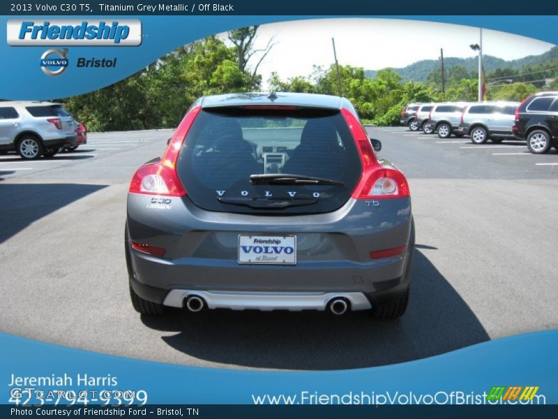 Titanium Grey Metallic / Off Black 2013 Volvo C30 T5