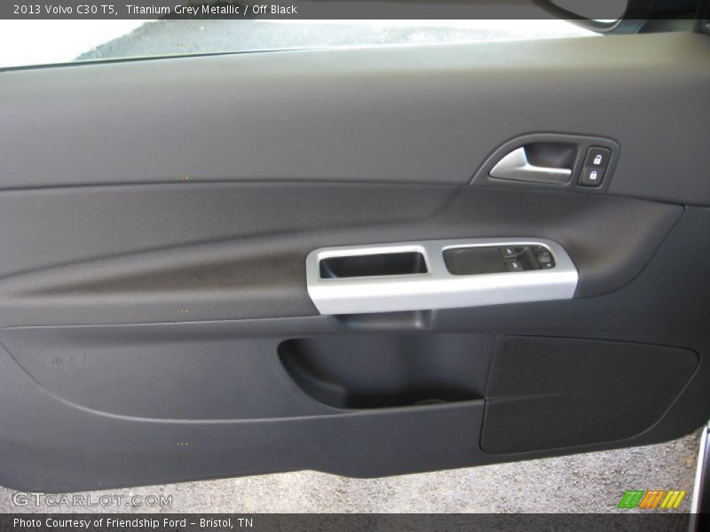 Titanium Grey Metallic / Off Black 2013 Volvo C30 T5