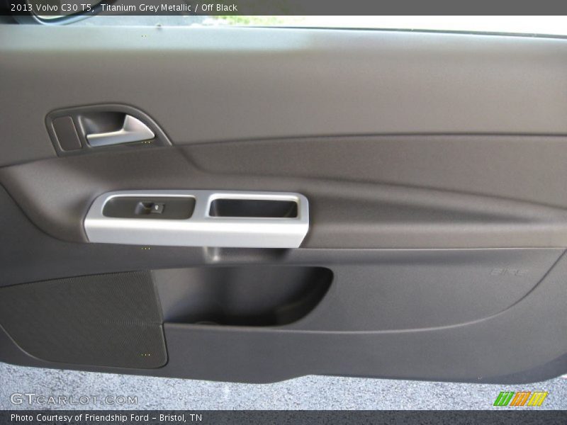 Titanium Grey Metallic / Off Black 2013 Volvo C30 T5