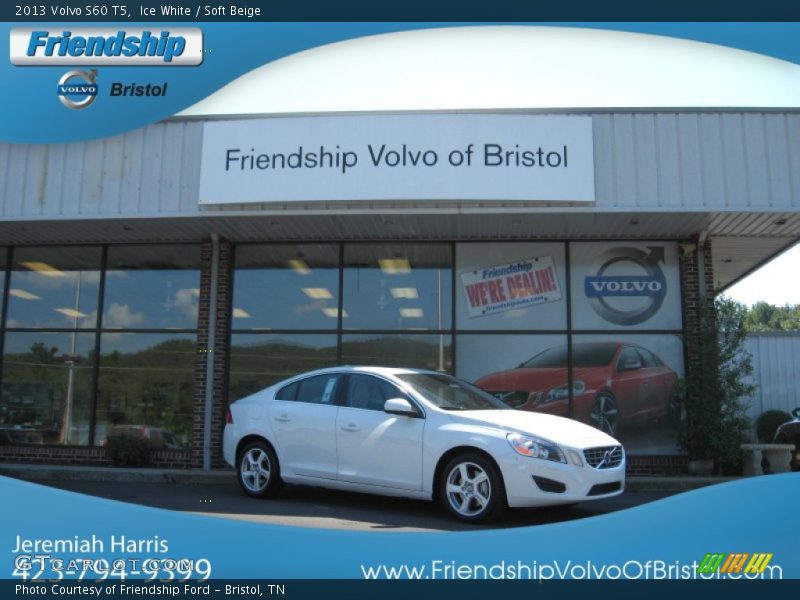 Ice White / Soft Beige 2013 Volvo S60 T5