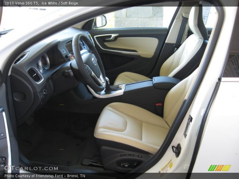 Ice White / Soft Beige 2013 Volvo S60 T5